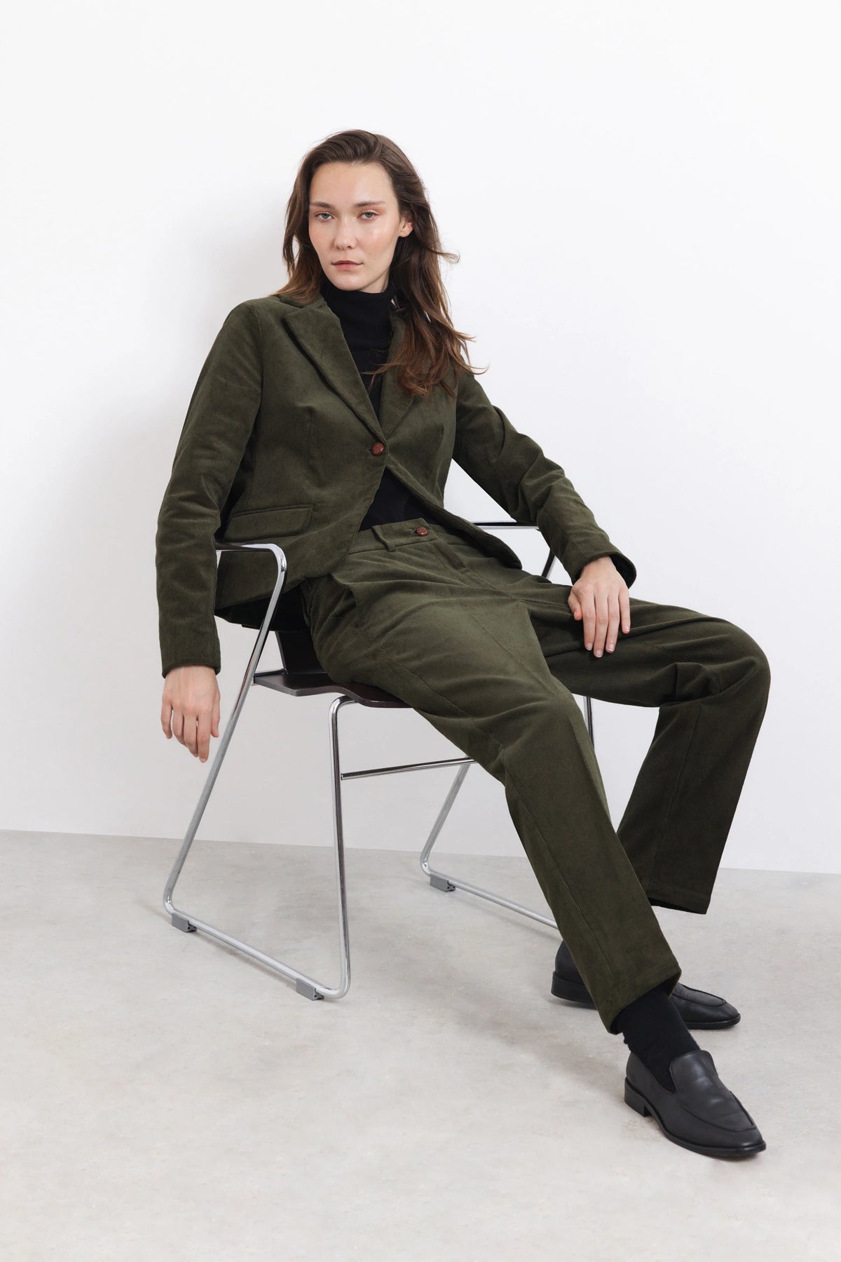 Corduroy Tapered Trousers in Green