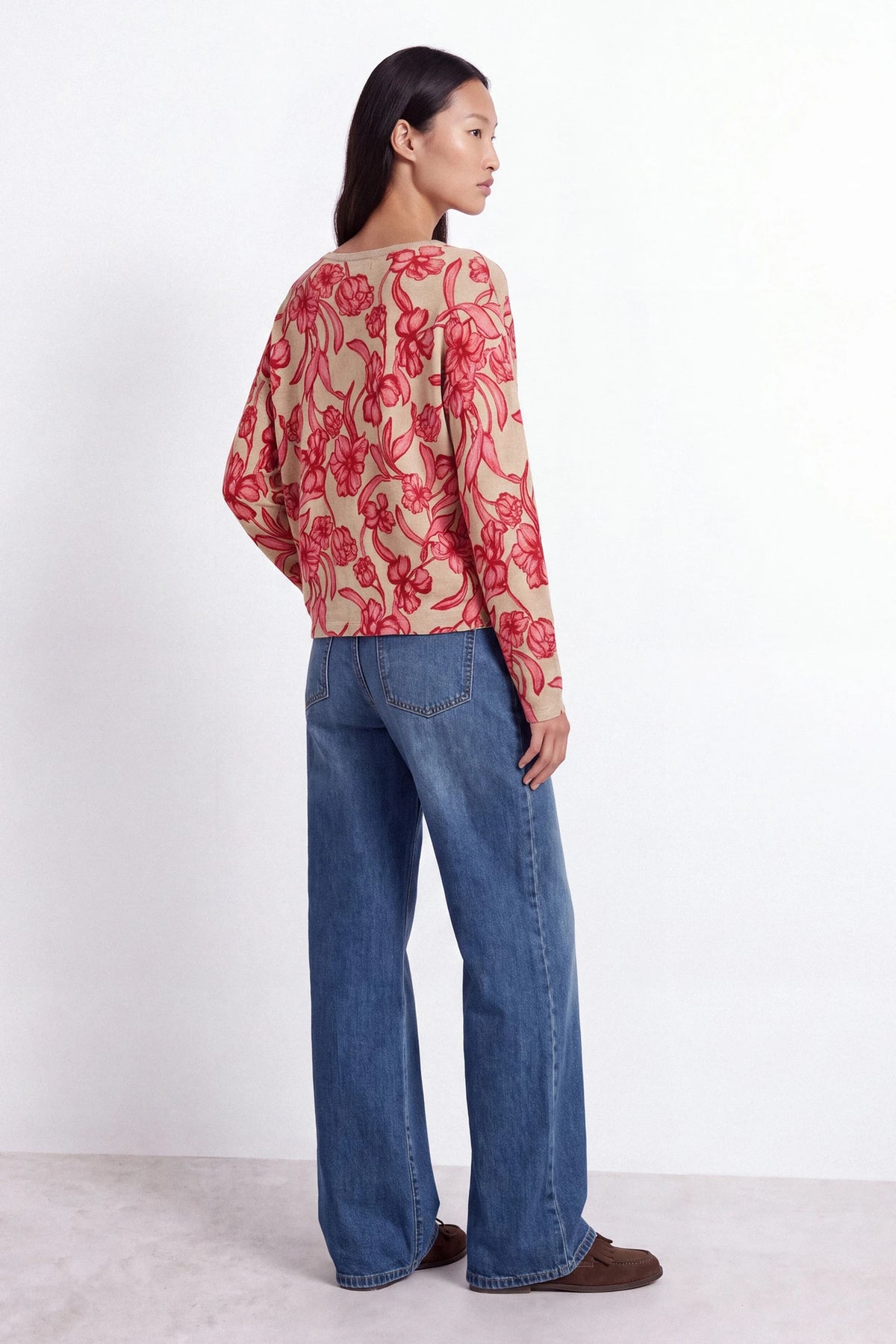 Floral Print Knit Sweater in Beige and Pink