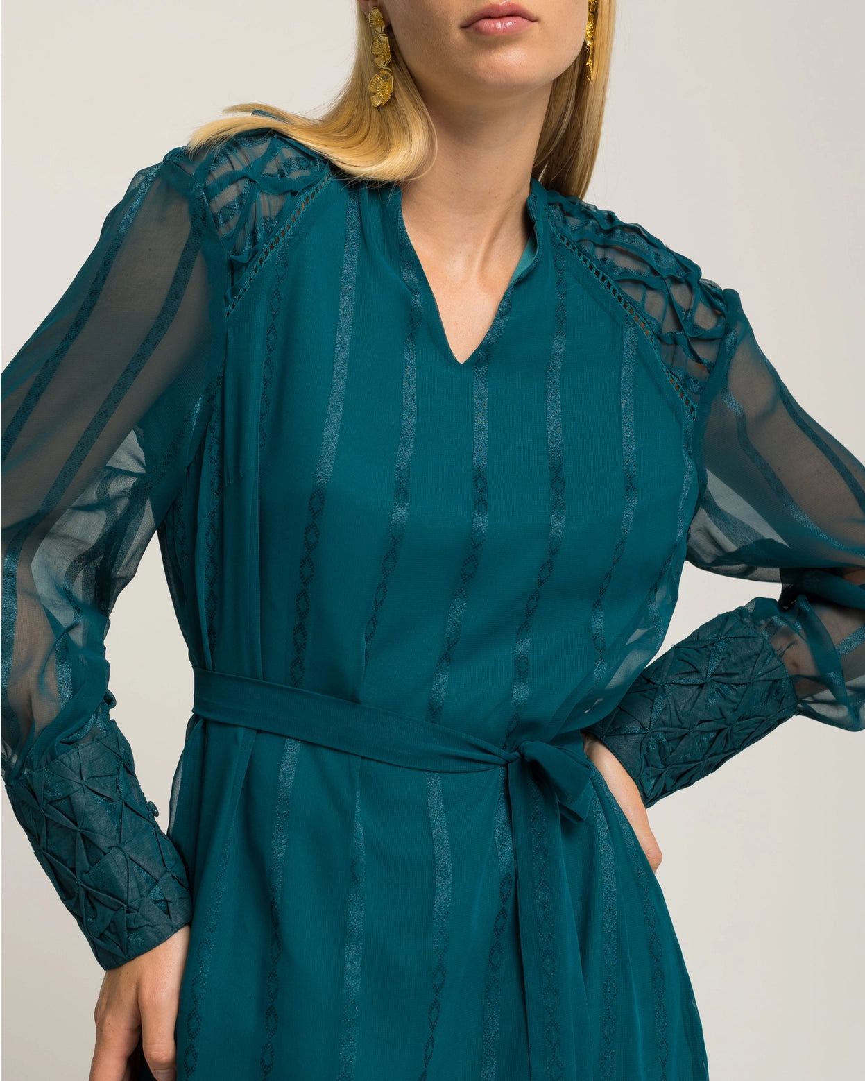 Orea Chiffon Midi Dress in Emerald Green