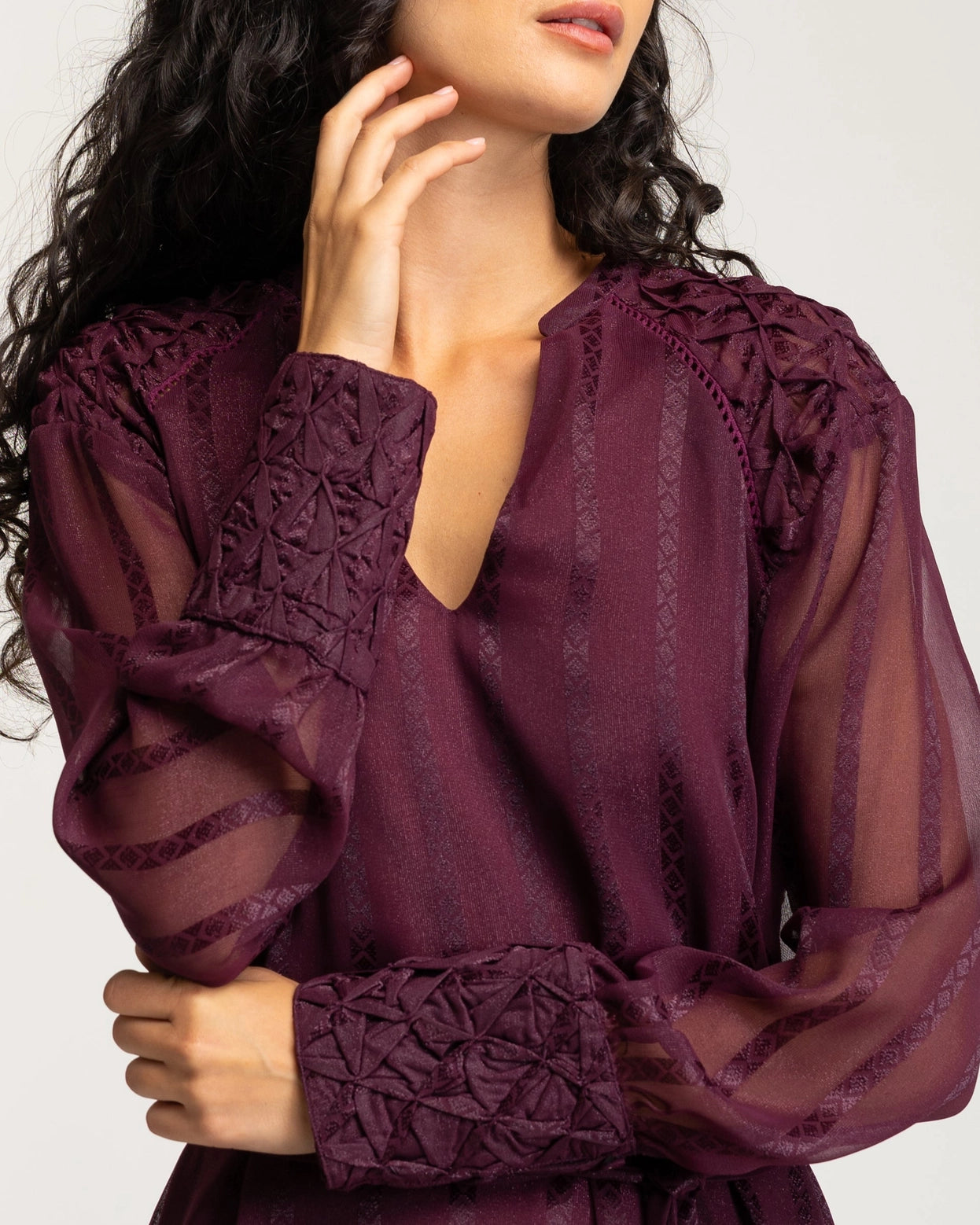 Orea Chiffon Midi Dress in Aubergine
