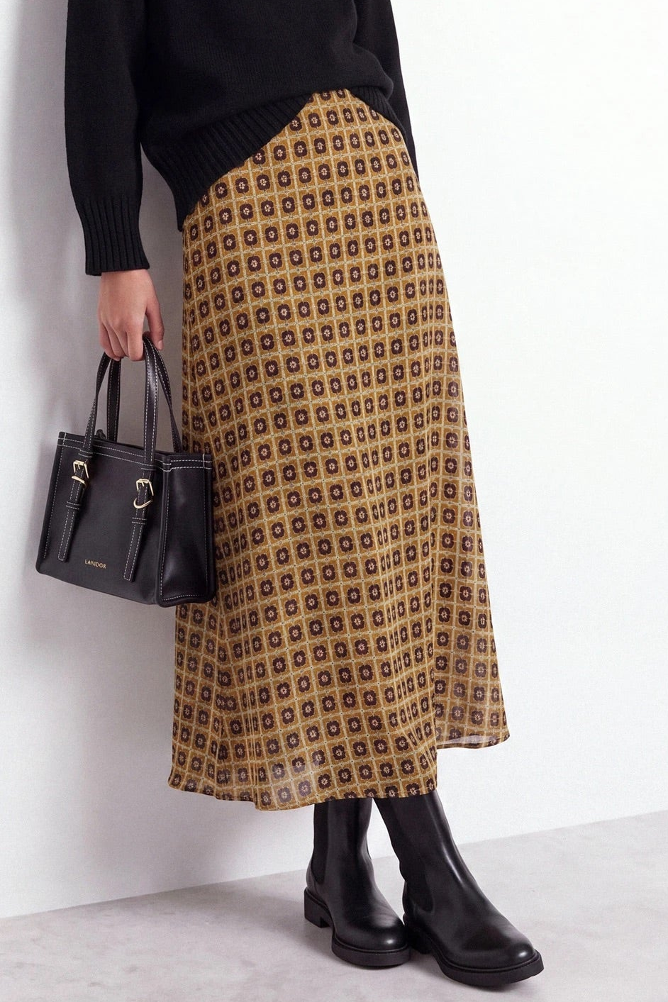 Geometric Print Midi Skirt in Amber