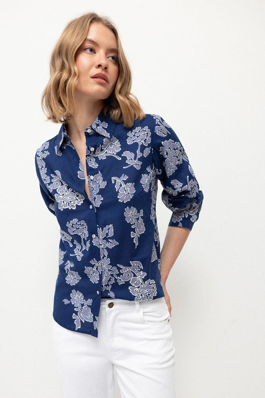 Floral Lilac Print Cotton Shirt in Blue