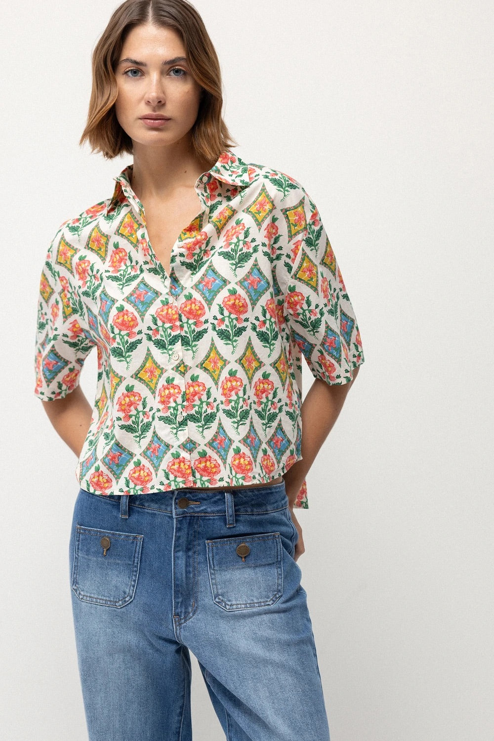 Tile Floral Print Cotton Shirt in Cream