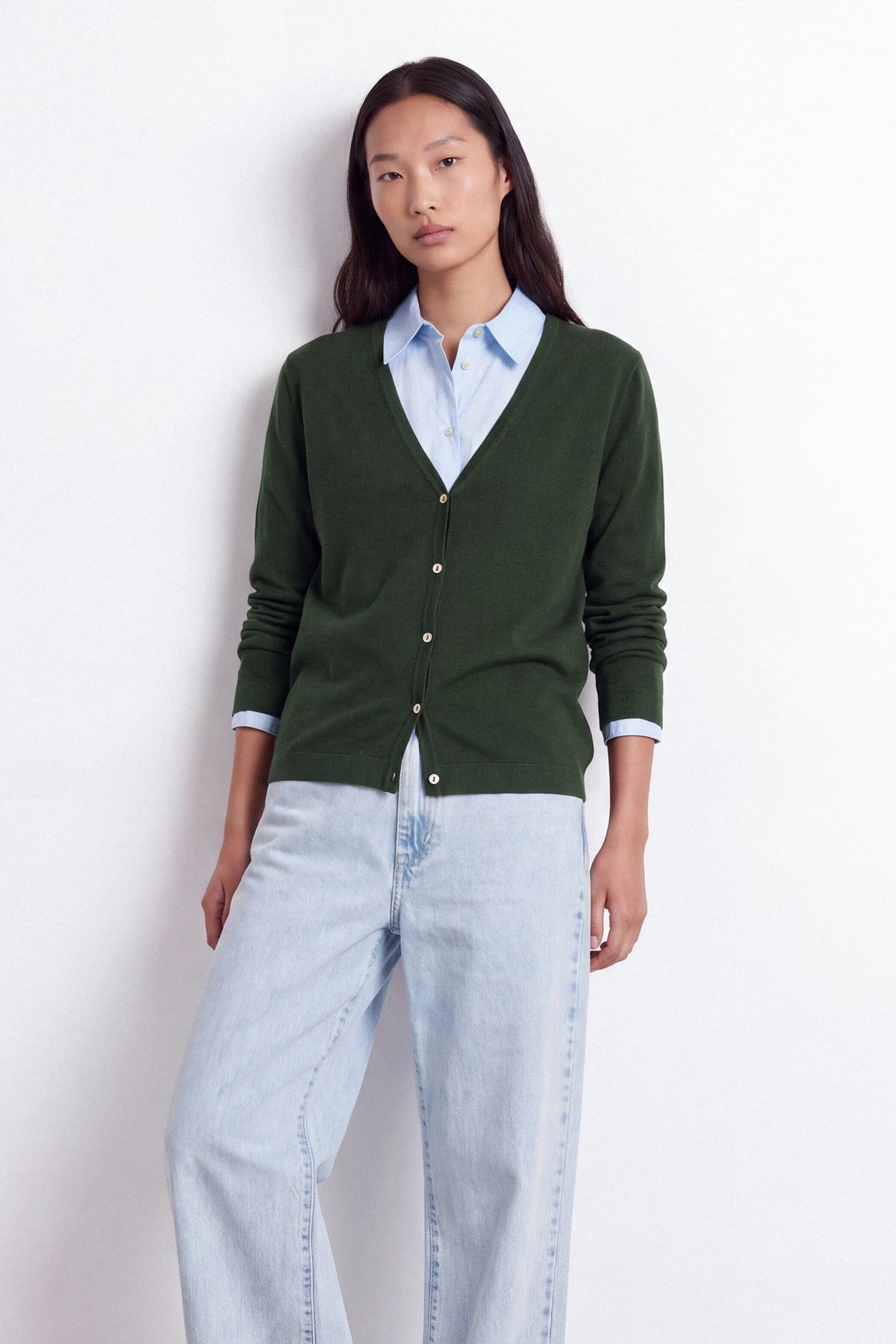 V-Neck Printed Back Knit Cardigan