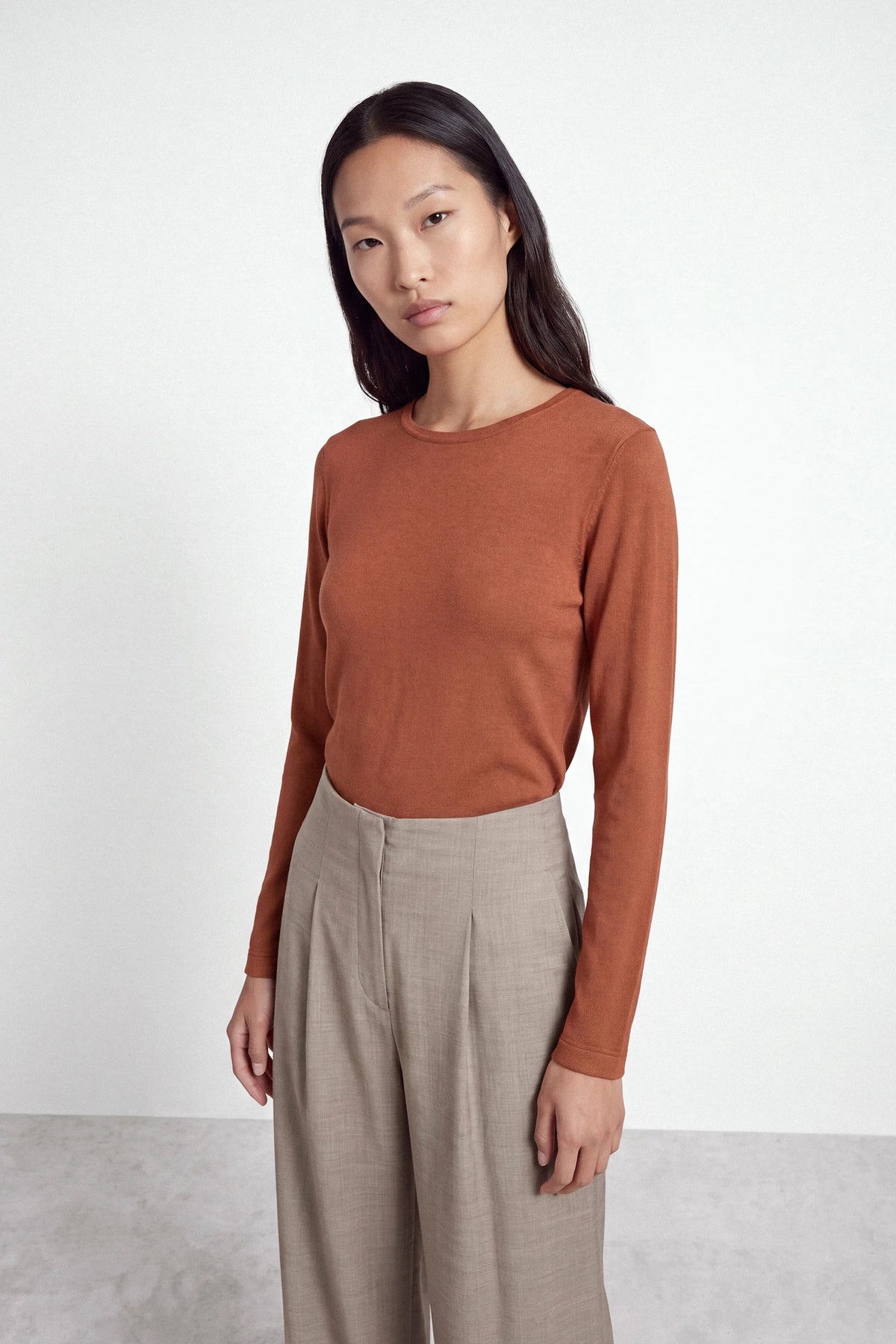 Round-Neck Knit Sweater in Rust