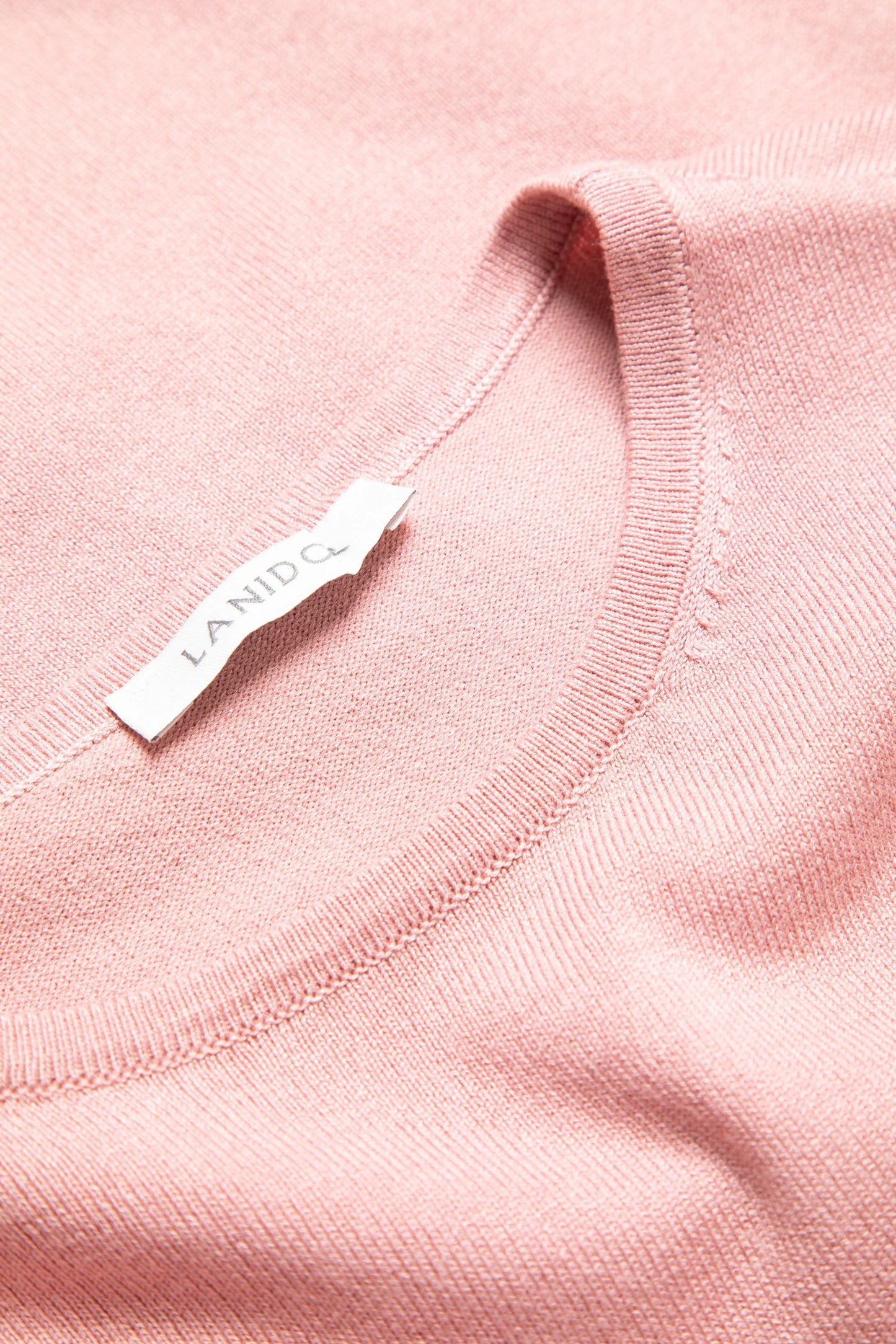 Round-Neck Knit Sweater in Old Pink