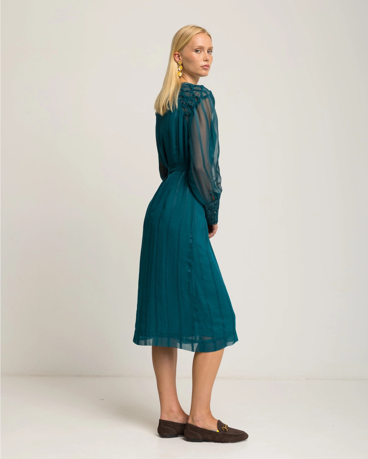 Orea Chiffon Midi Dress in Emerald Green