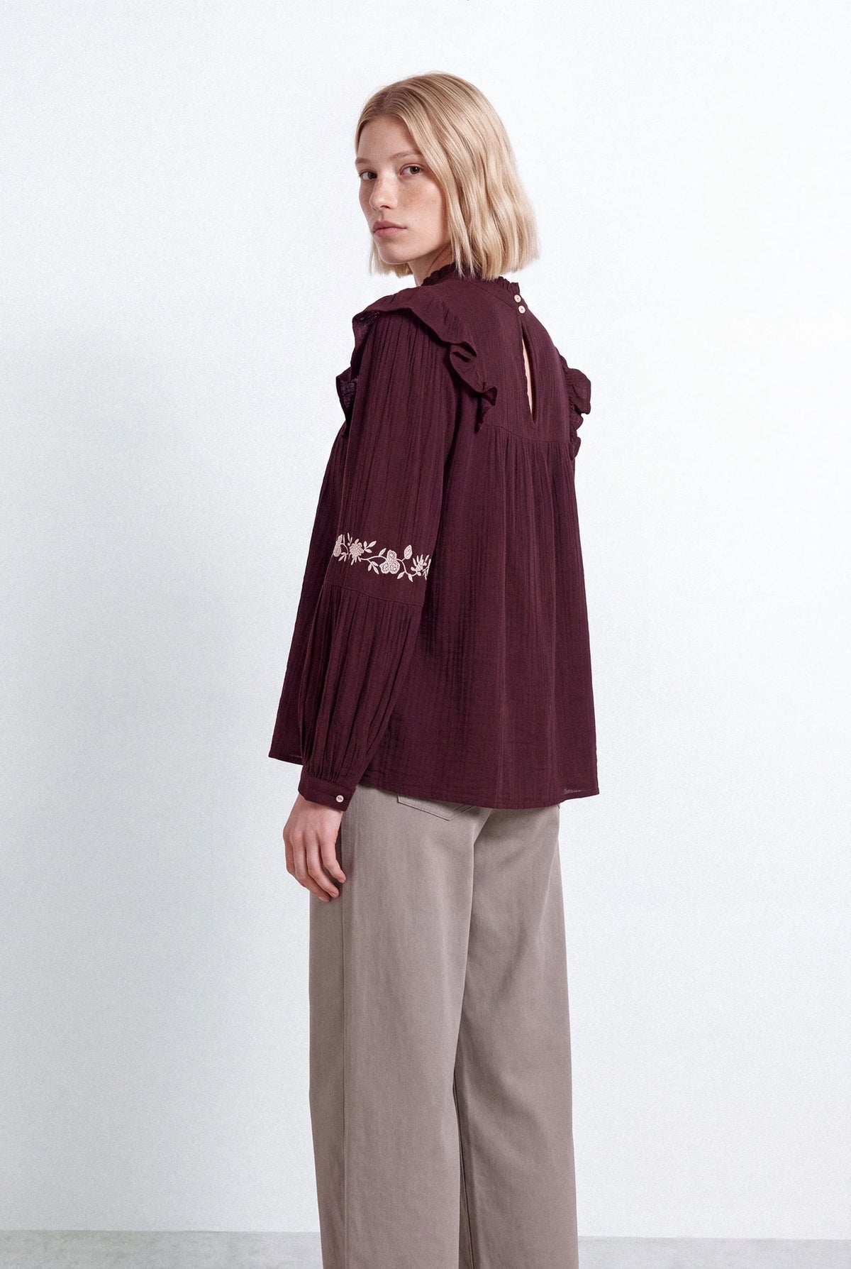 Floral Embroidered Cotton Ruffle Blouse in Bordeaux