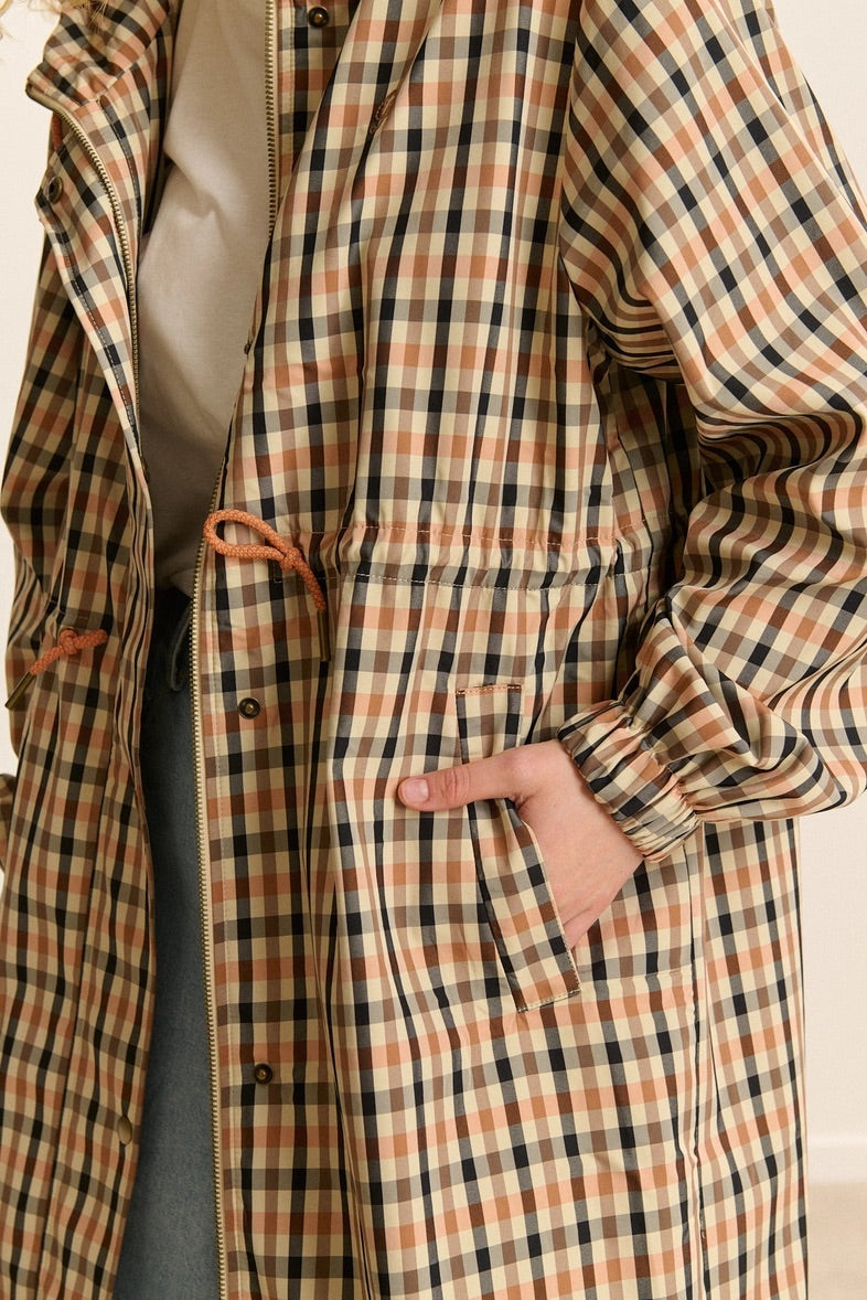 CLOVIS Checkered Trench Coat in Camel