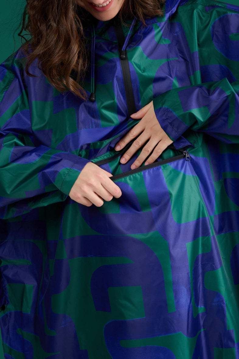 Bob Bobi Calligraphy Waterproof Rain Cape in Green