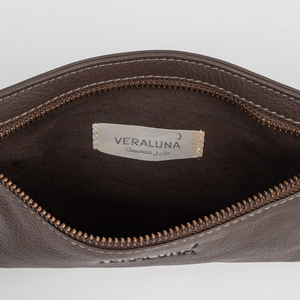 Nesak Crossbody Bag in Dark Brown — Veraluna by Oxfam Intermón
