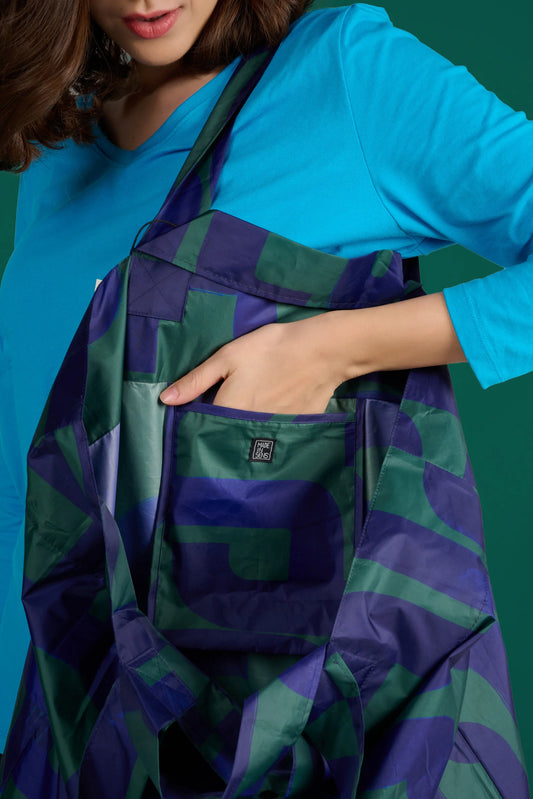 Toti Calligraphy Foldable Bag in Green