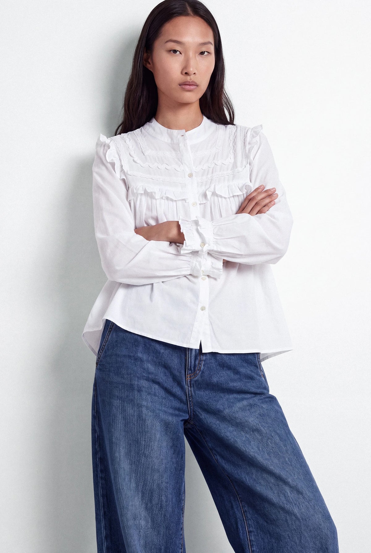 Lace & Ruffle Cotton Blouse in White