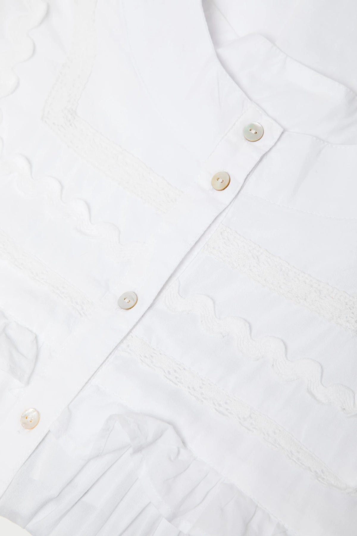 Lace & Ruffle Cotton Blouse in White